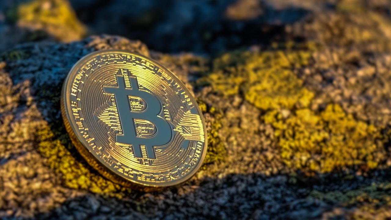 公链Solayer推出USDC结算的金融卡！刷卡有机会获得代币Layer